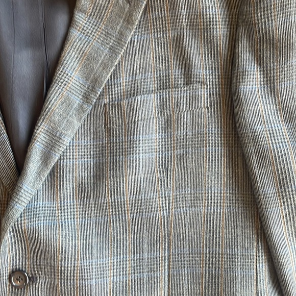 Jos. A. Bank Plaid Sport Coat, 46L - Picture 7 of 14
